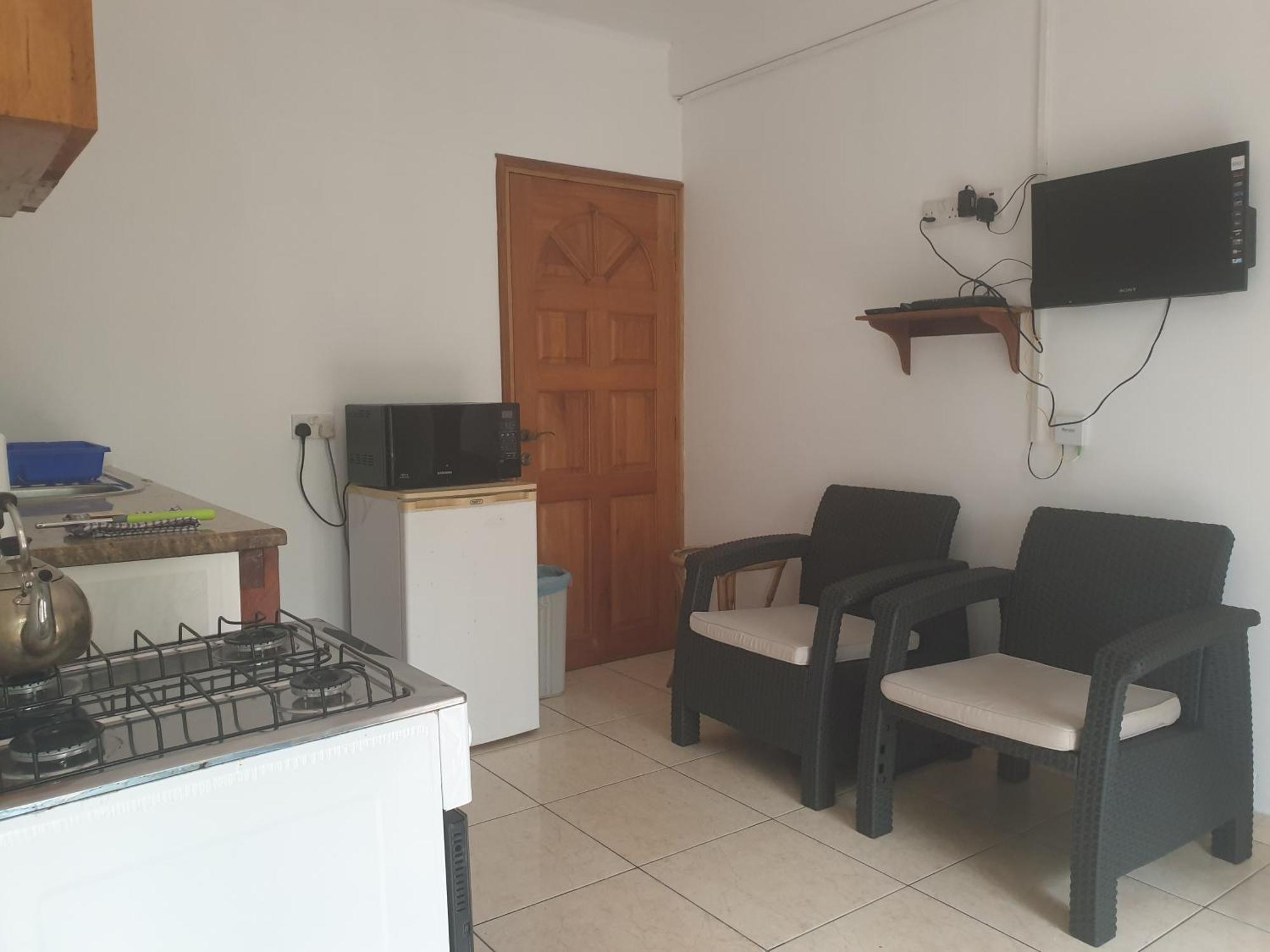 Palmont Commercial Self-Catering Apartments - Beau Vallon Бо-Валлон Екстер'єр фото
