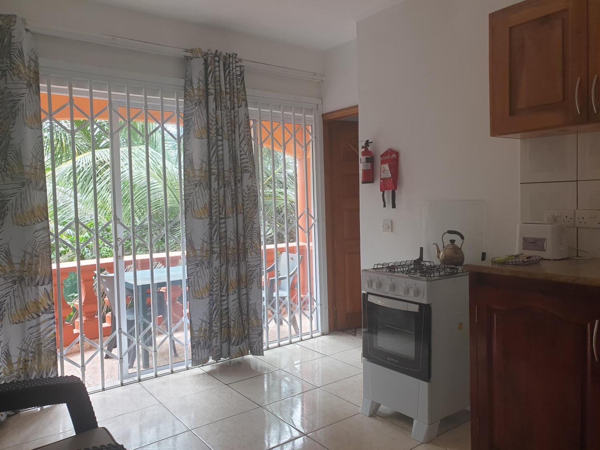 Palmont Commercial Self-Catering Apartments - Beau Vallon Бо-Валлон Екстер'єр фото