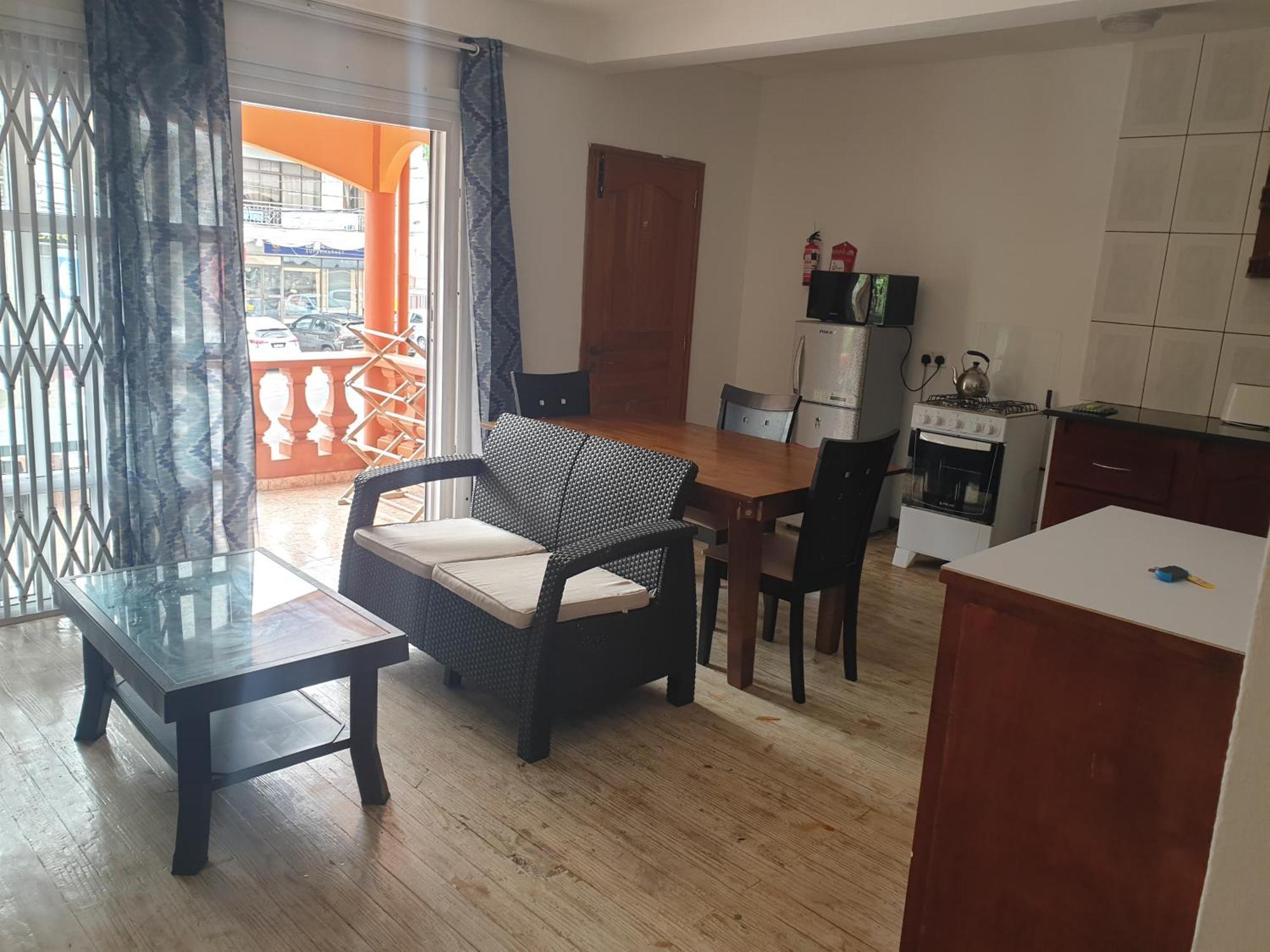 Palmont Commercial Self-Catering Apartments - Beau Vallon Бо-Валлон Екстер'єр фото