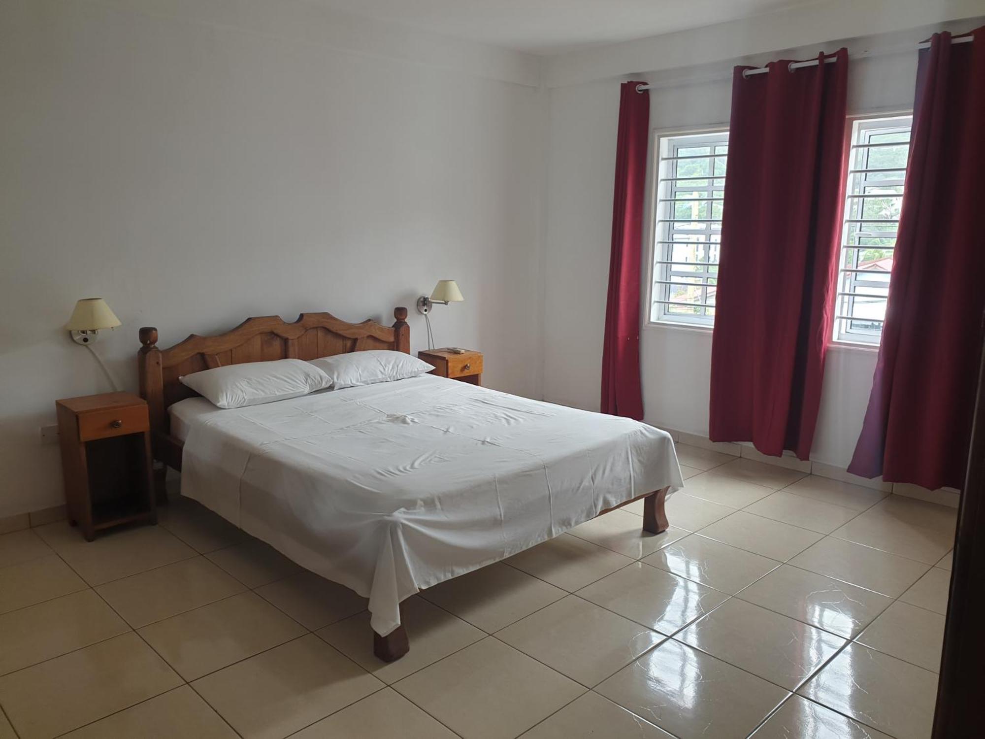 Palmont Commercial Self-Catering Apartments - Beau Vallon Бо-Валлон Екстер'єр фото
